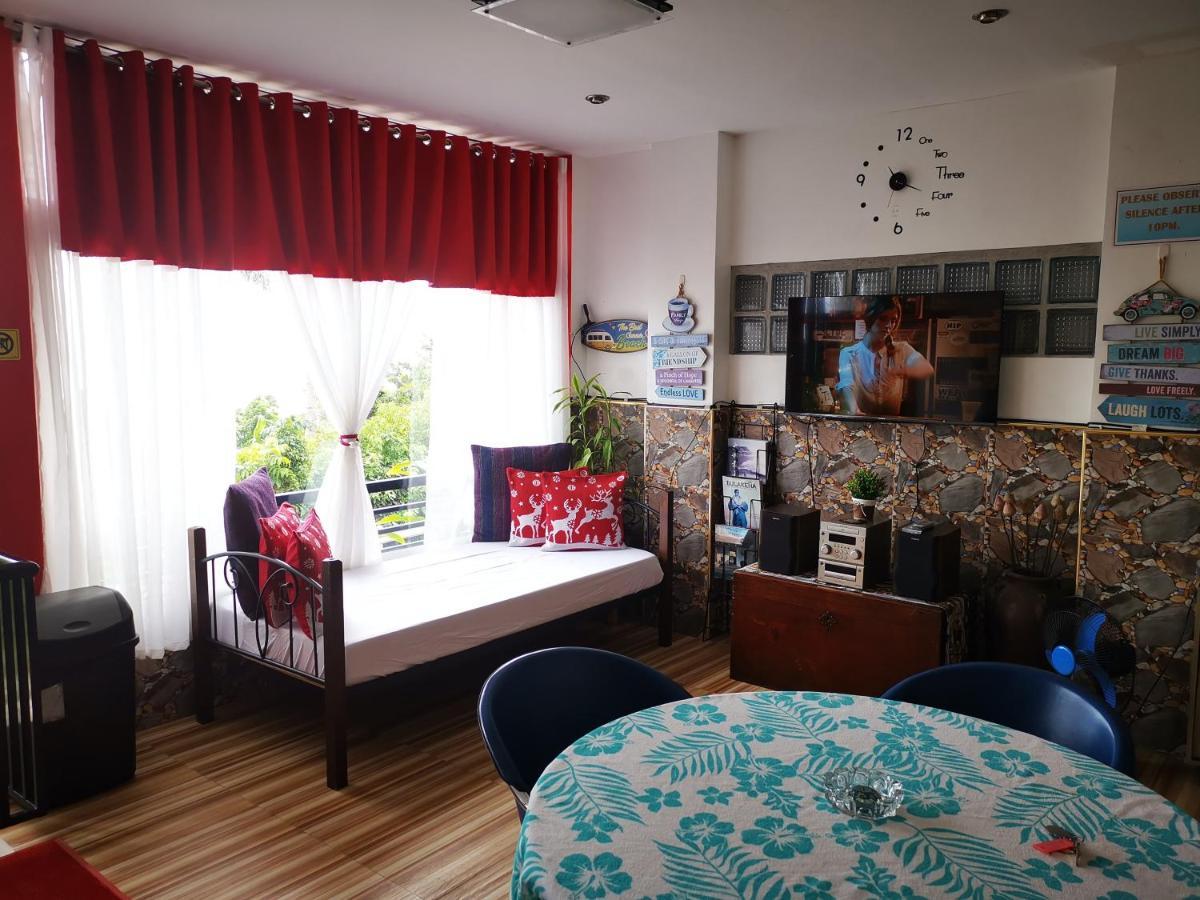 Country Bug Inn Tagaytay City Exterior photo